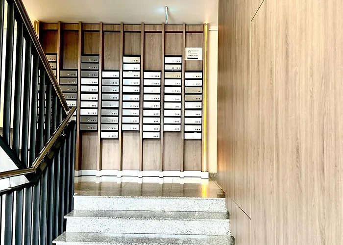 4friendscoresibrasov Pink Apartment Brasov